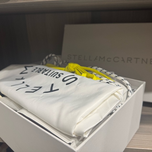 Stella McCartney Sneakers- Made in Italy - Picture 10 of 17